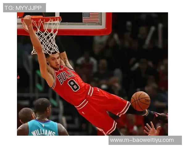 法政大学小仓幸成在决赛中为中国队打入两记远射精彩进球身高167身价25万欧